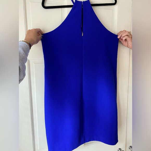 Elegant Blue Halter Dress - Picture 2 of 3